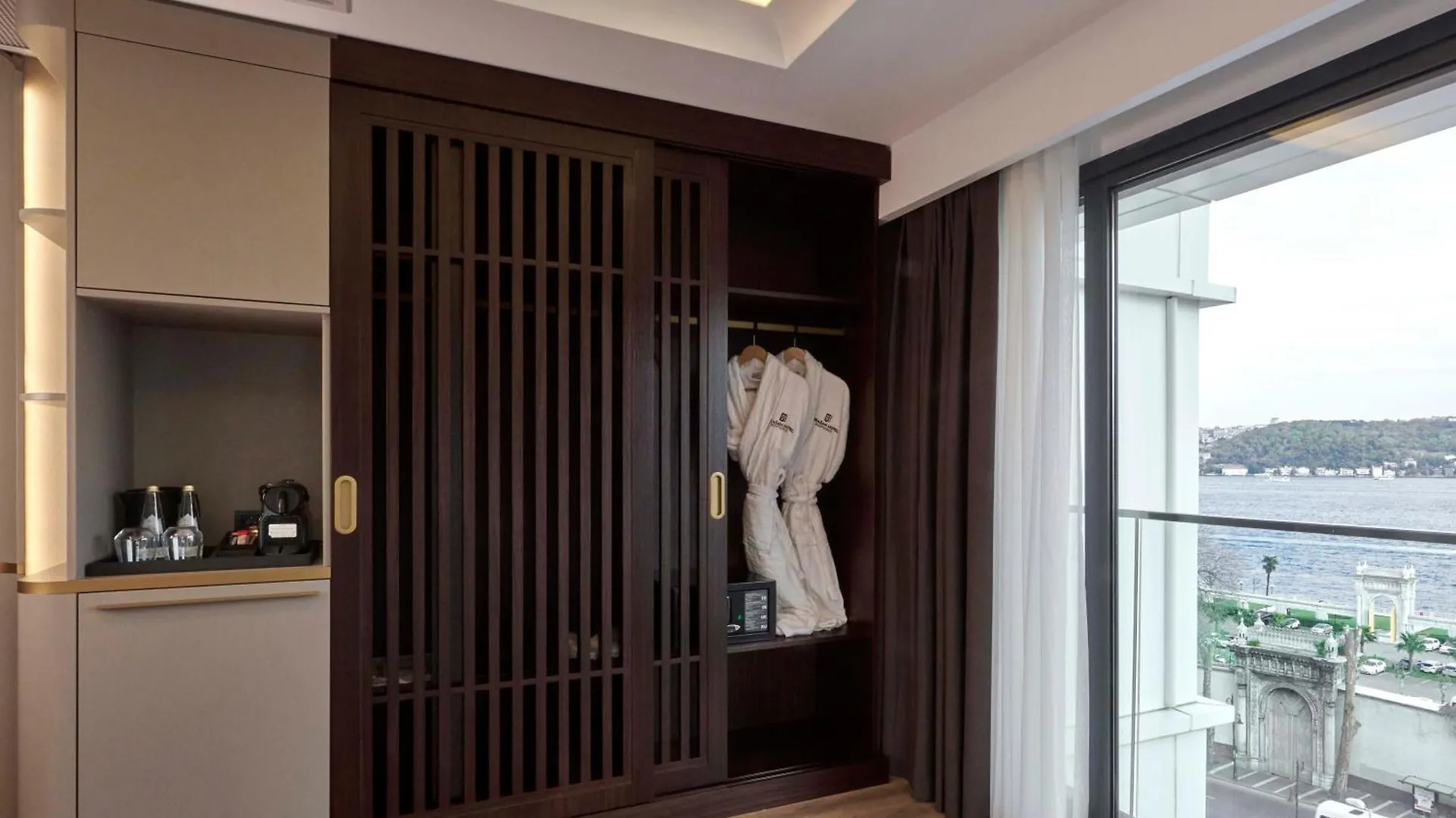 Ciragan Hotel Bosphorus Istanbul 4*,  Turkey
